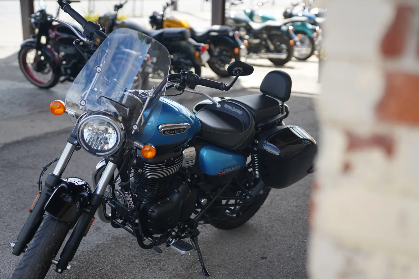 DSC00912 2024 Royal Enfield Meteor 350 - Supernova Blue - Touring Edition