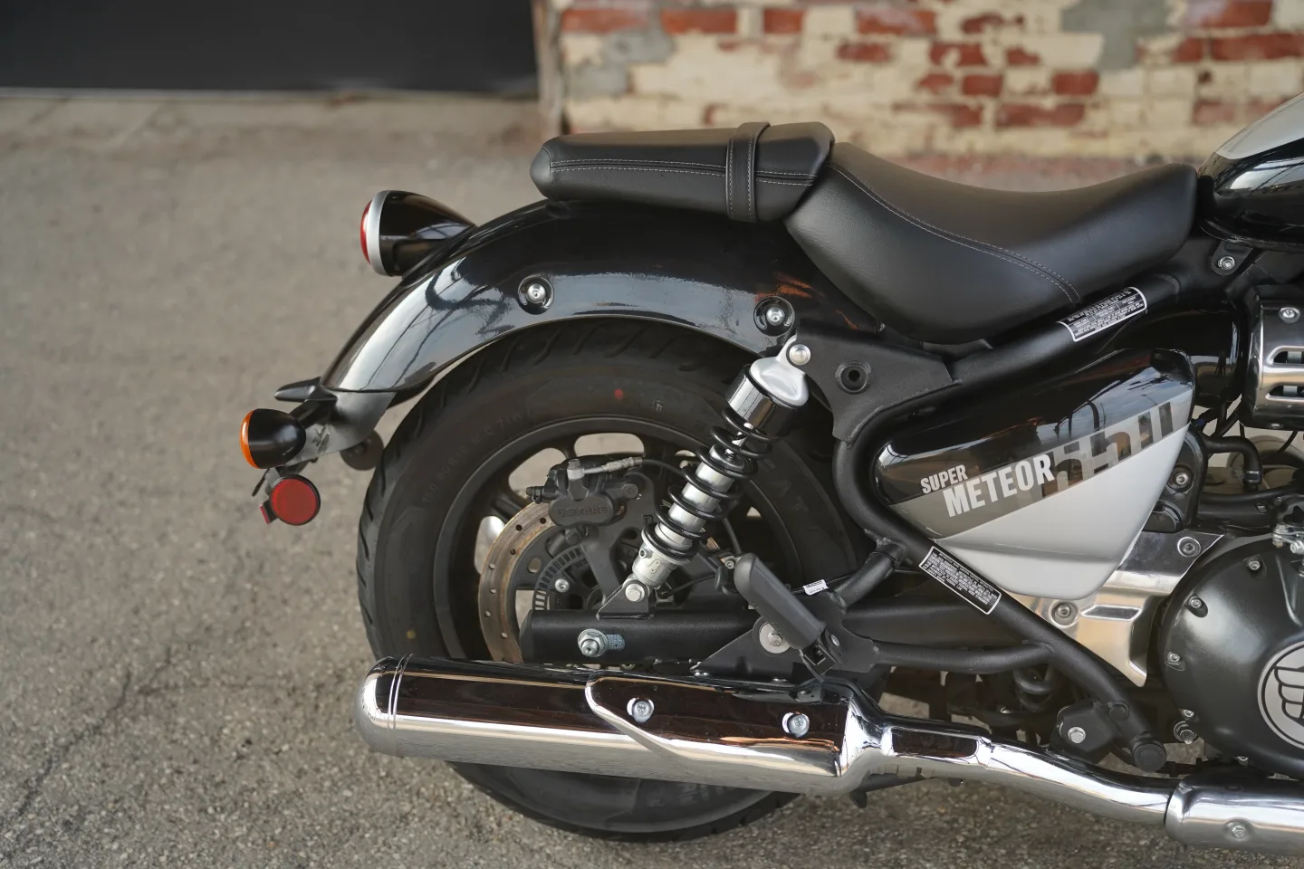 2024 Royal Enfield Super Meteor 650 - Interstellar Gray