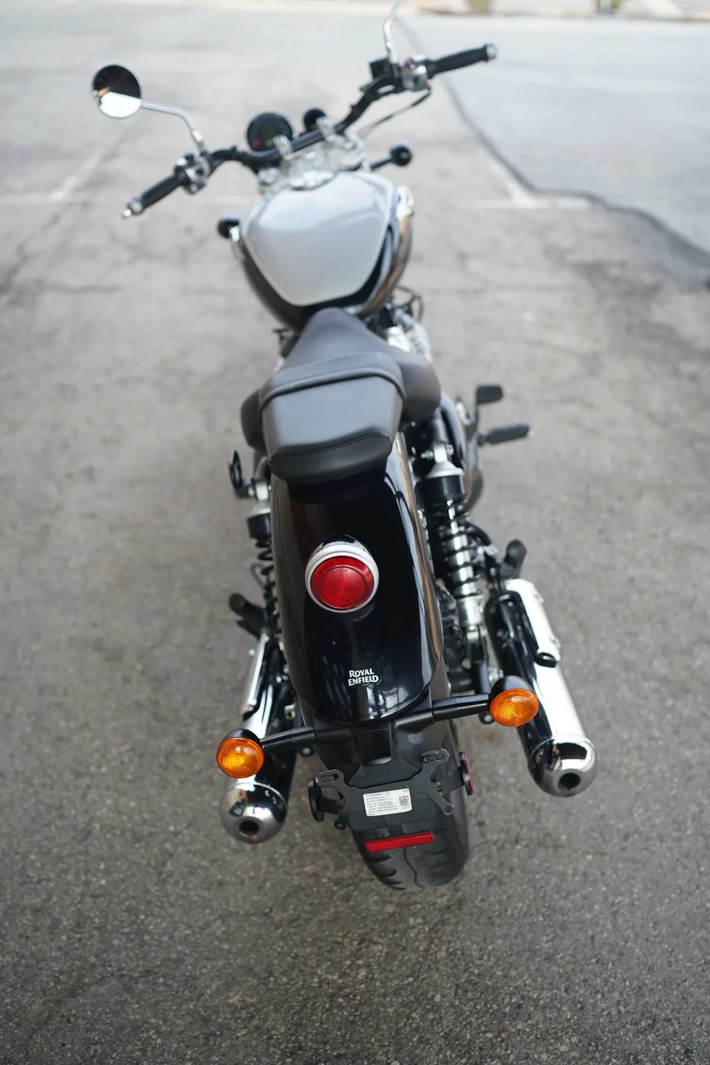 2024 Royal Enfield Super Meteor 650 - Interstellar Gray