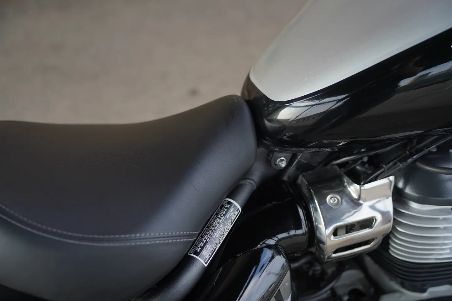 2024 Royal Enfield Super Meteor 650 - Interstellar Gray