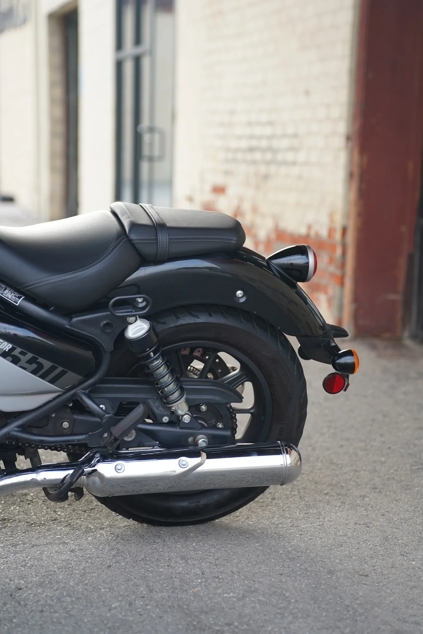 2024 Royal Enfield Super Meteor 650 - Interstellar Gray