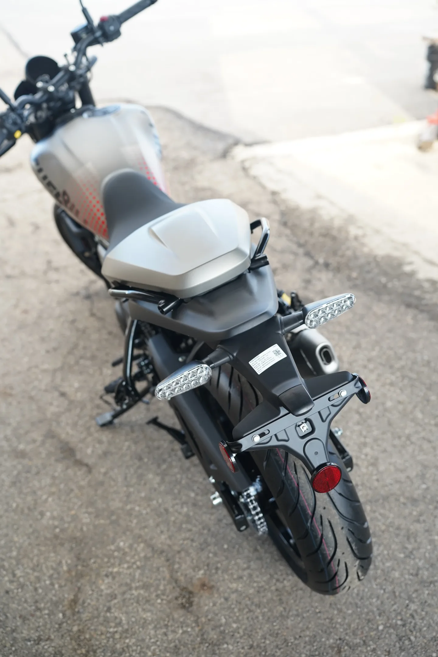 DSC01617 2027 Royal Enfield Guerrilla 450 Apex - Apex Black