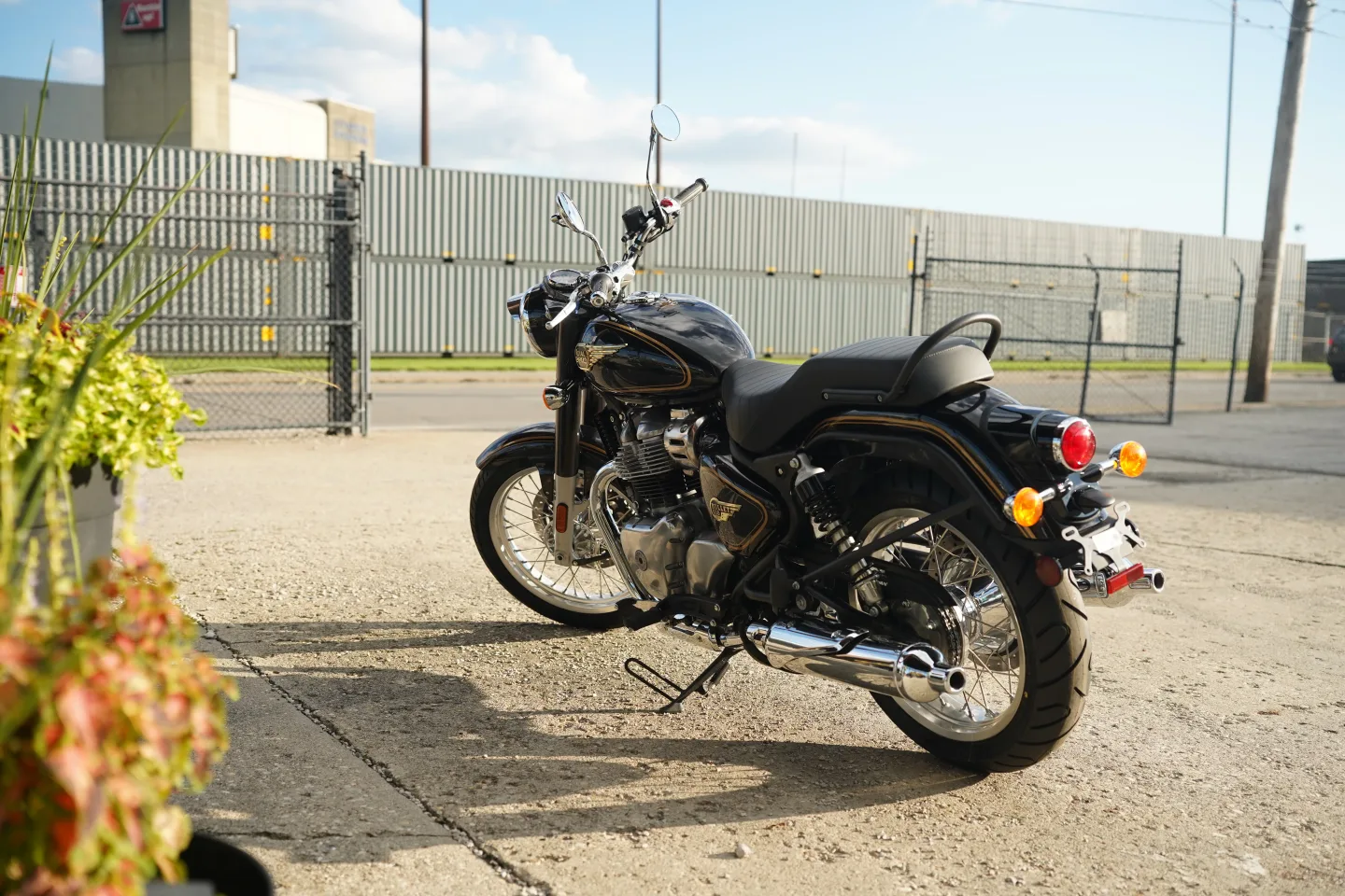 DSC01652 2026 Royal Enfield Bullet 650 - Cannon Black