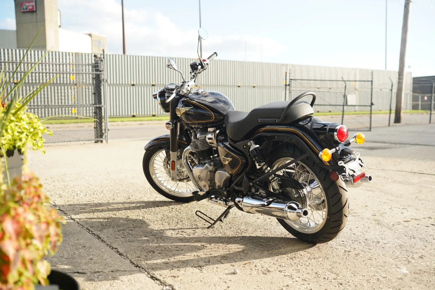DSC01653 2026 Royal Enfield Bullet 650 - Cannon Black