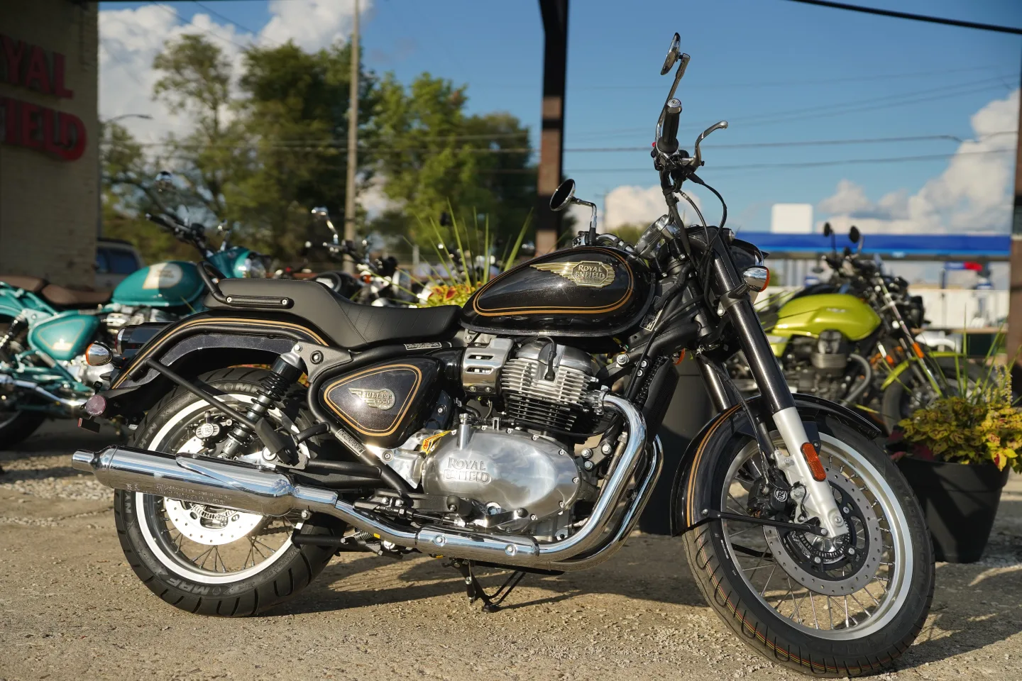 DSC01655 2026 Royal Enfield Bullet 650 - Cannon Black