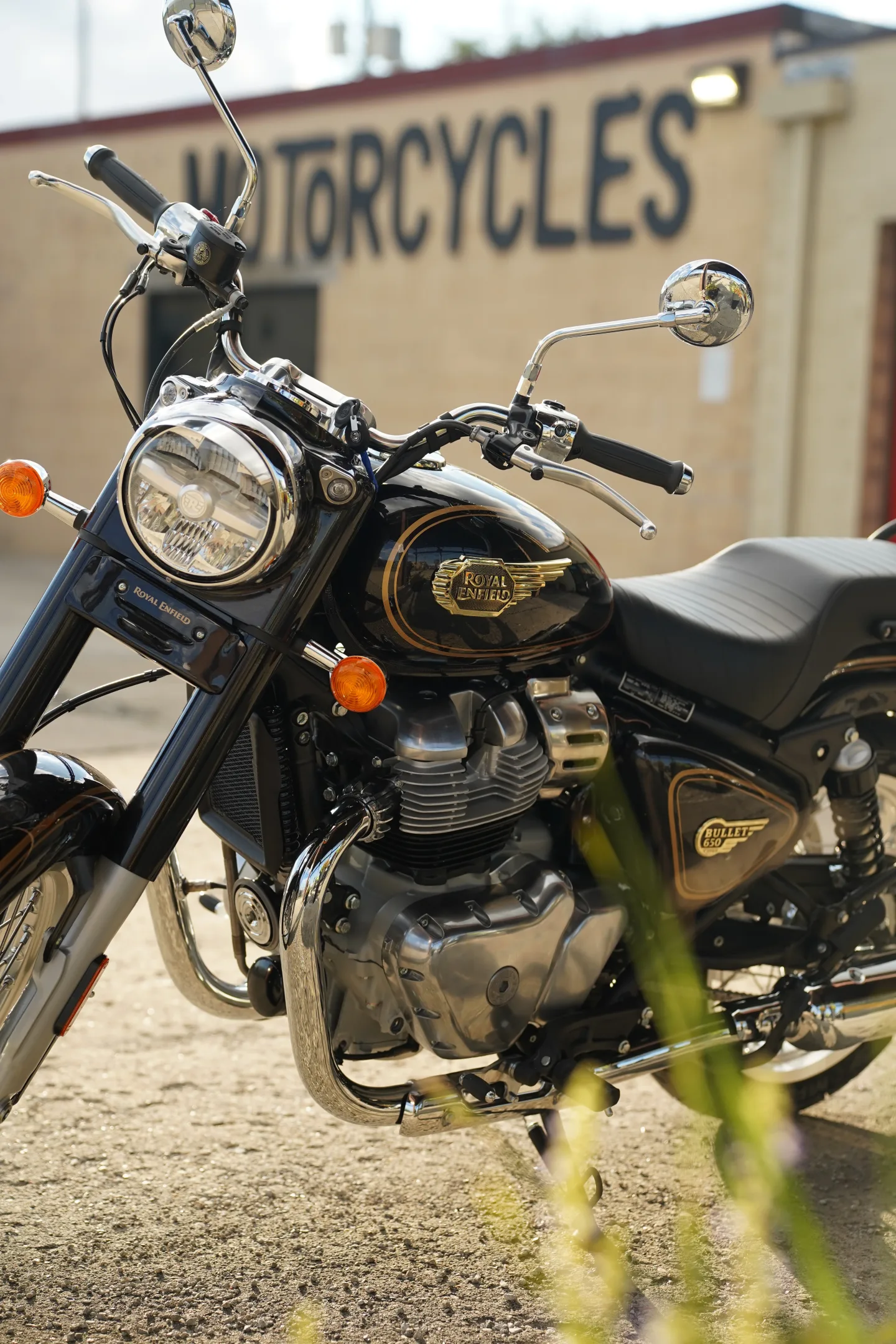 DSC01671 2026 Royal Enfield Bullet 650 - Cannon Black