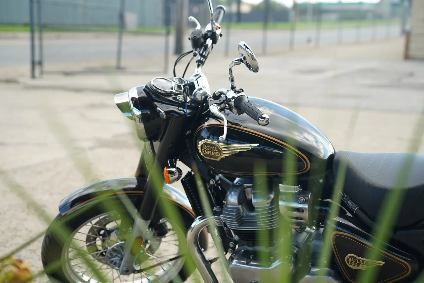 DSC01682 2026 Royal Enfield Bullet 650 - Cannon Black