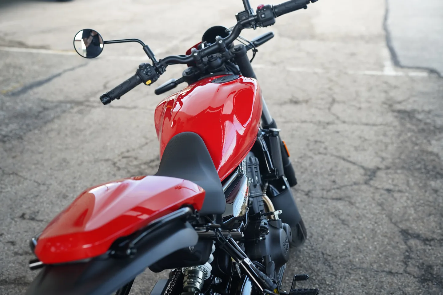 DSC01699 2027 Royal Enfield Guerrilla 450 Apex - Apex Red