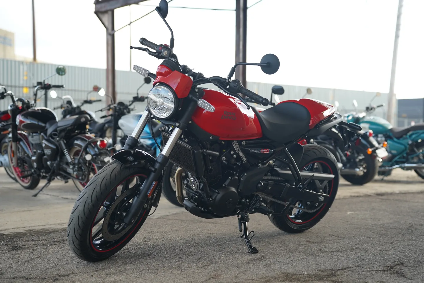 DSC01718 2027 Royal Enfield Guerrilla 450 Apex - Apex Red