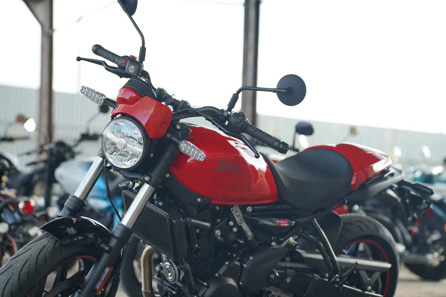 DSC01719 2027 Royal Enfield Guerrilla 450 Apex - Apex Red