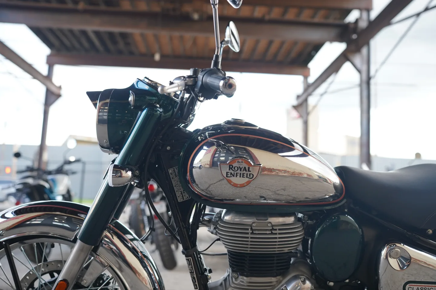 2027 Royal Enfield Classic 350 - Emerald Green