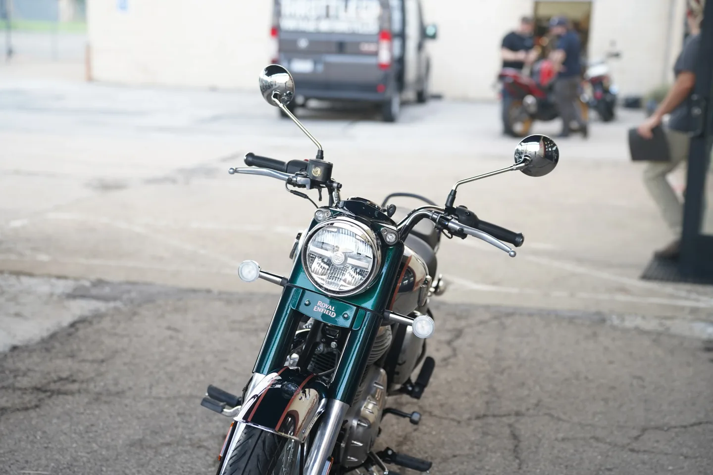 2027 Royal Enfield Classic 350 - Emerald Green