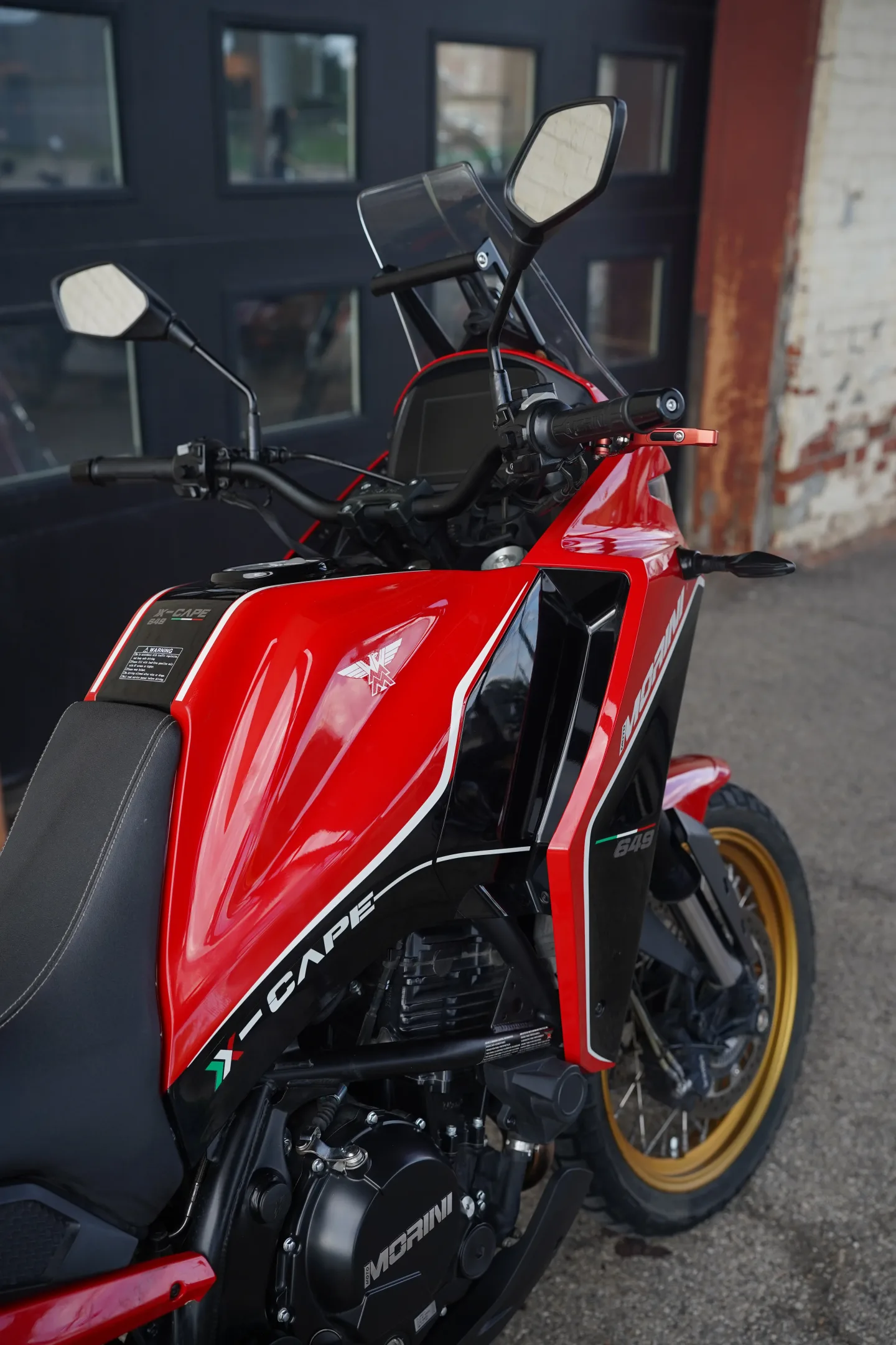 DSC01934 2024 Moto Morini X-Cape 650 - Italian Red