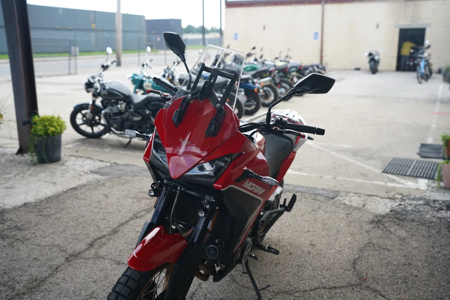 DSC01958 2024 Moto Morini X-Cape 650 - Italian Red