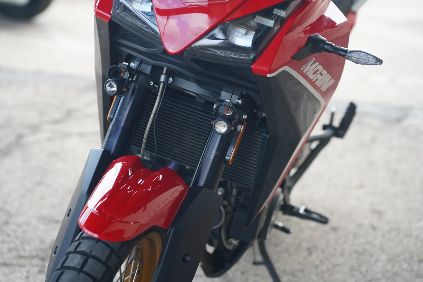 DSC01963 2024 Moto Morini X-Cape 650 - Italian Red