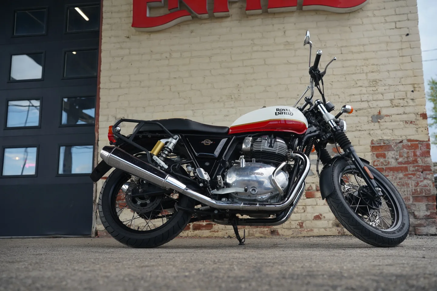 2023 Royal Enfield INT650 - Baker Express