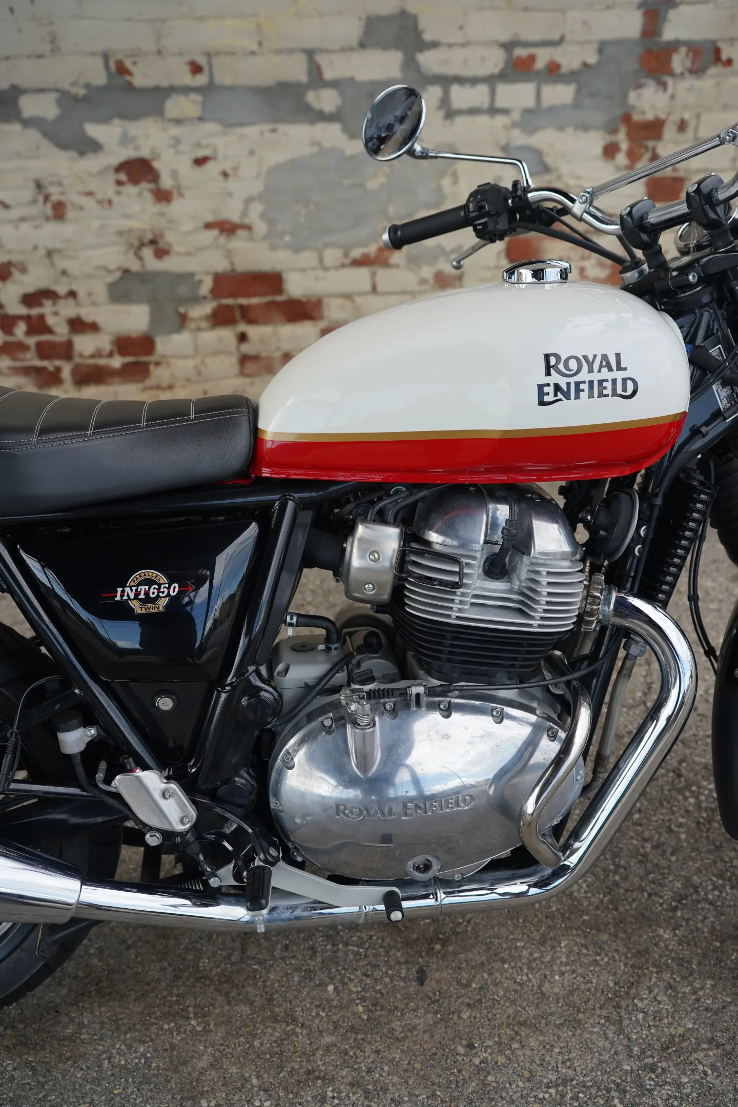 2023 Royal Enfield INT650 - Baker Express