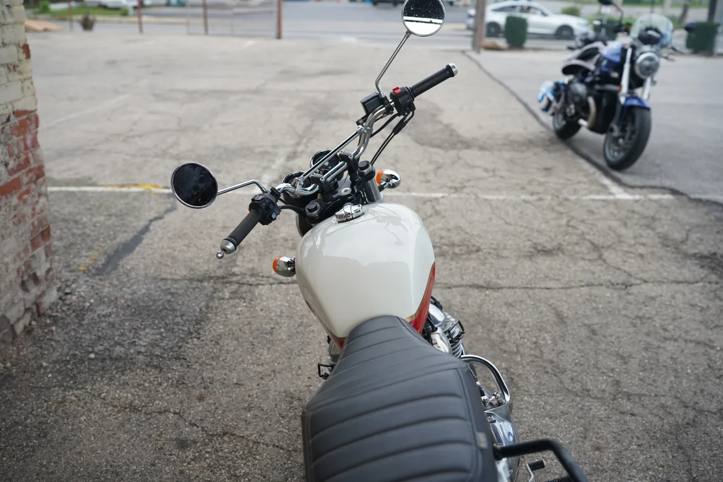 2023 Royal Enfield INT650 - Baker Express