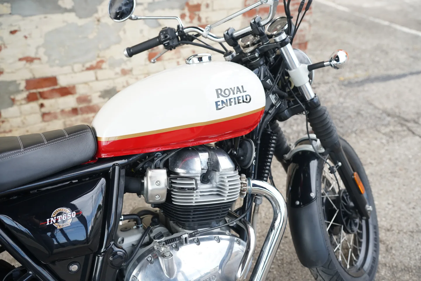 2023 Royal Enfield INT650 - Baker Express