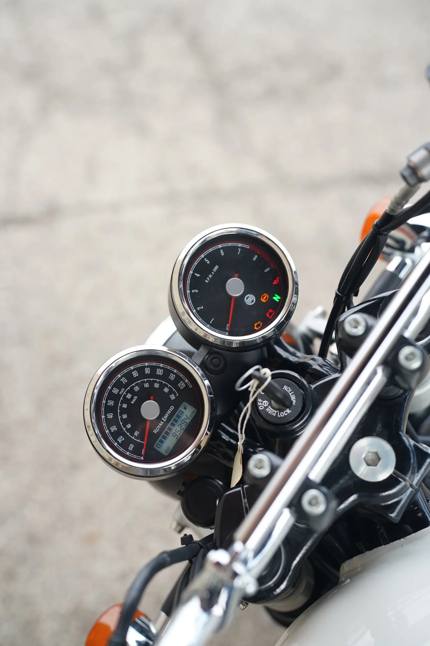 2023 Royal Enfield INT650 - Baker Express