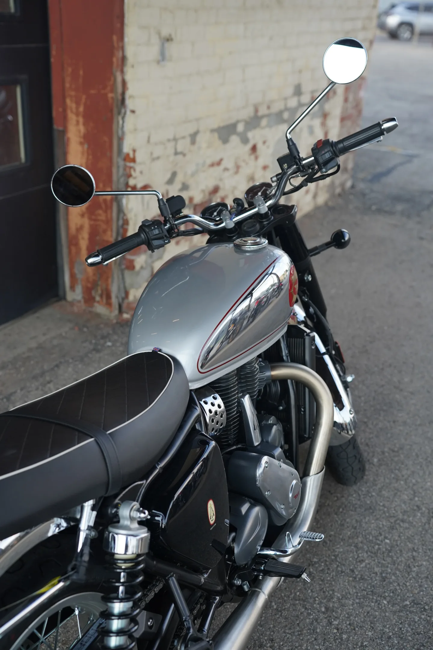 2026 BSA Gold Star 650 - Legacy Silver Sheen