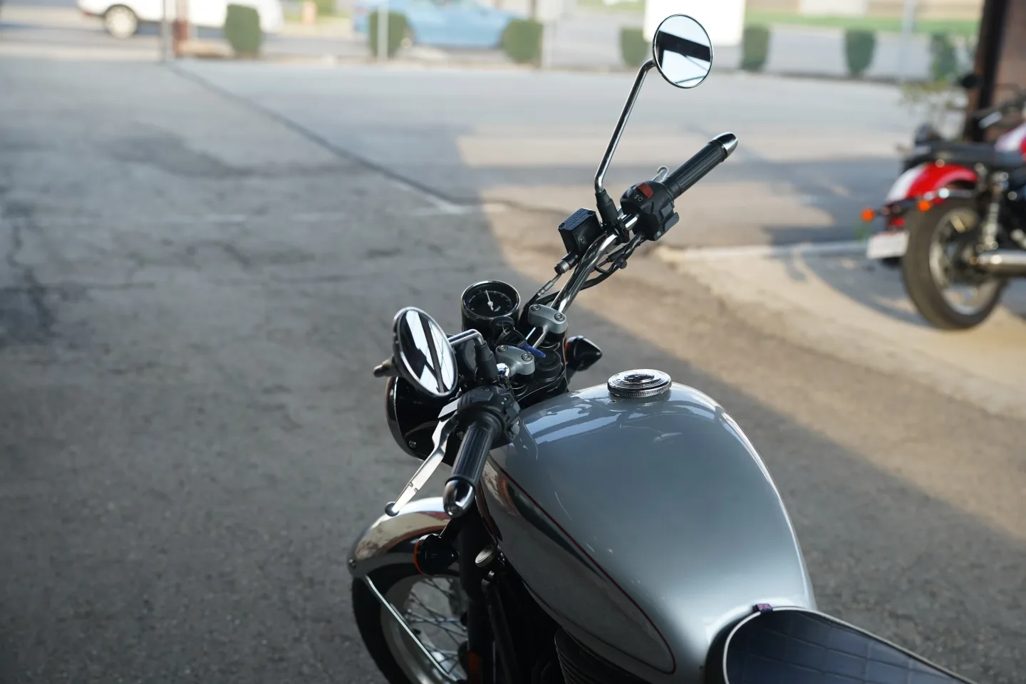 2026 BSA Gold Star 650 - Legacy Silver Sheen