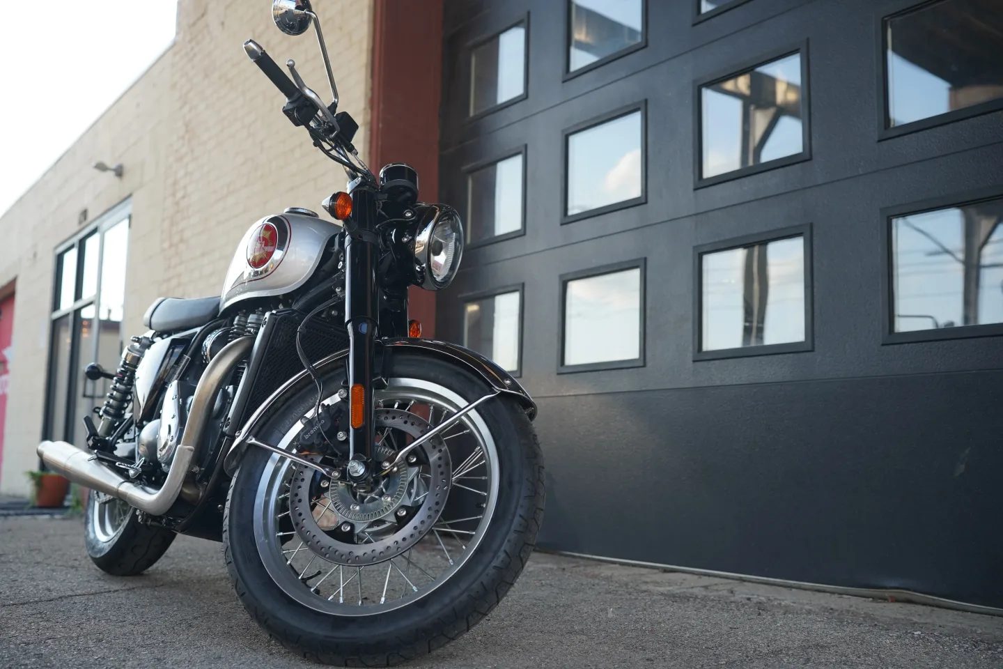 2026 BSA Gold Star 650 - Legacy Silver Sheen