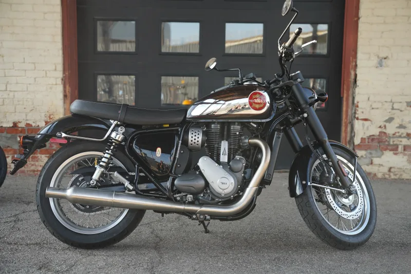 DSC02145 2026 BSA Gold Star 650 - Midnight Black