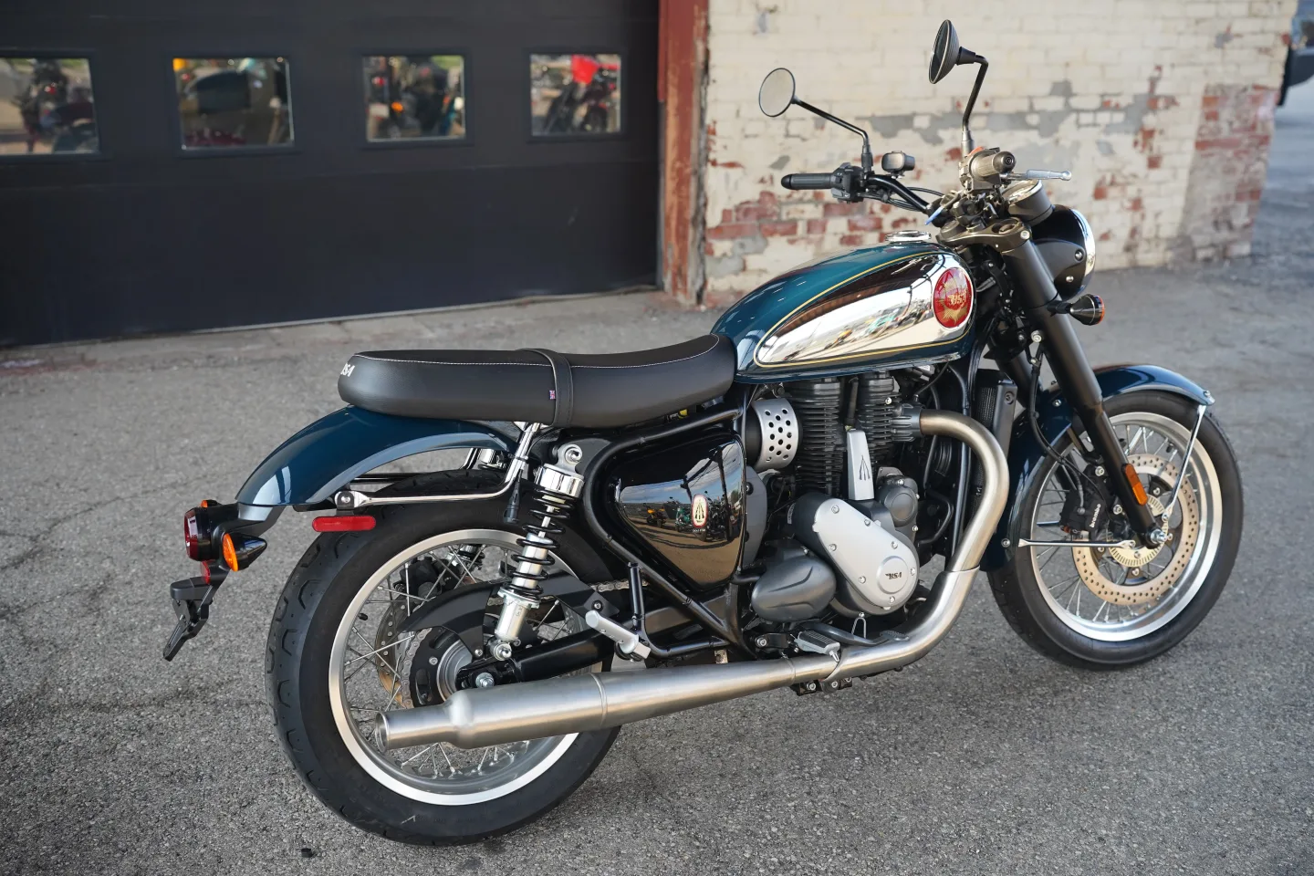 2026 BSA Gold Star 650 - Highland Green