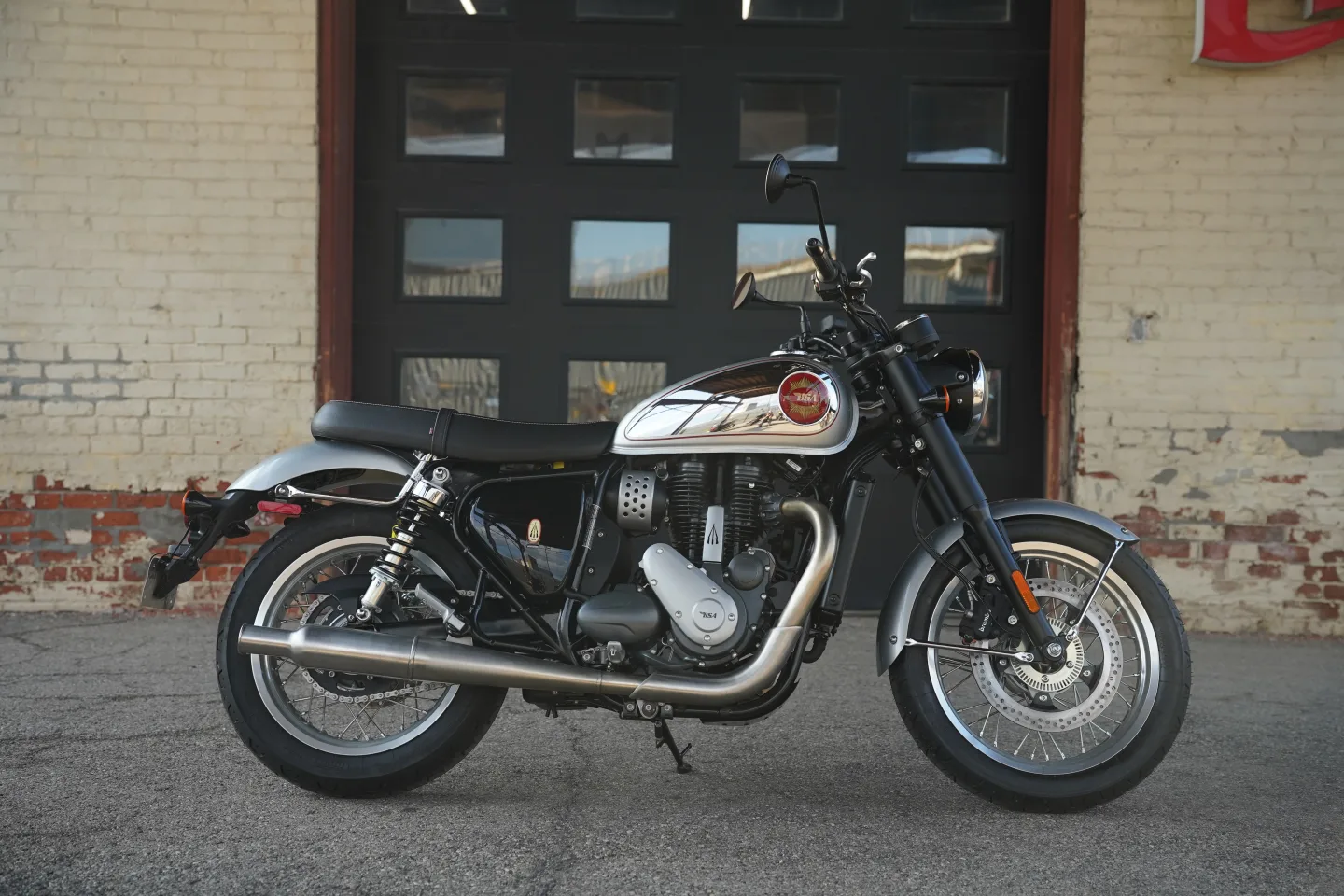 2026 BSA Gold Star 650 - Dawn Silver