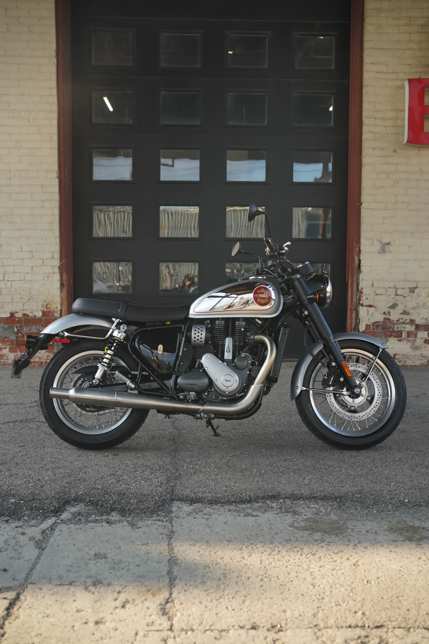 DSC02307 2026 BSA Gold Star 650 - Dawn Silver