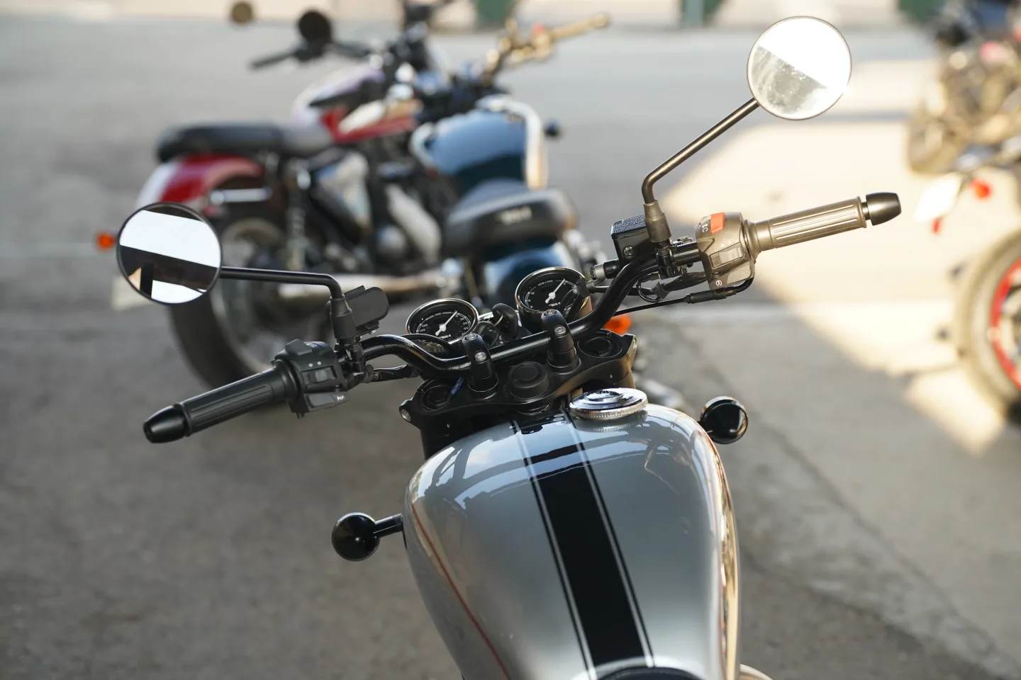 DSC02337 2026 BSA Gold Star 650 - Dawn Silver