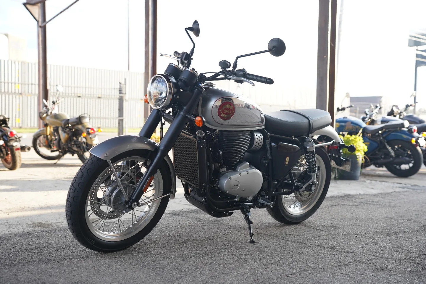 DSC02360 2026 BSA Gold Star 650 - Dawn Silver