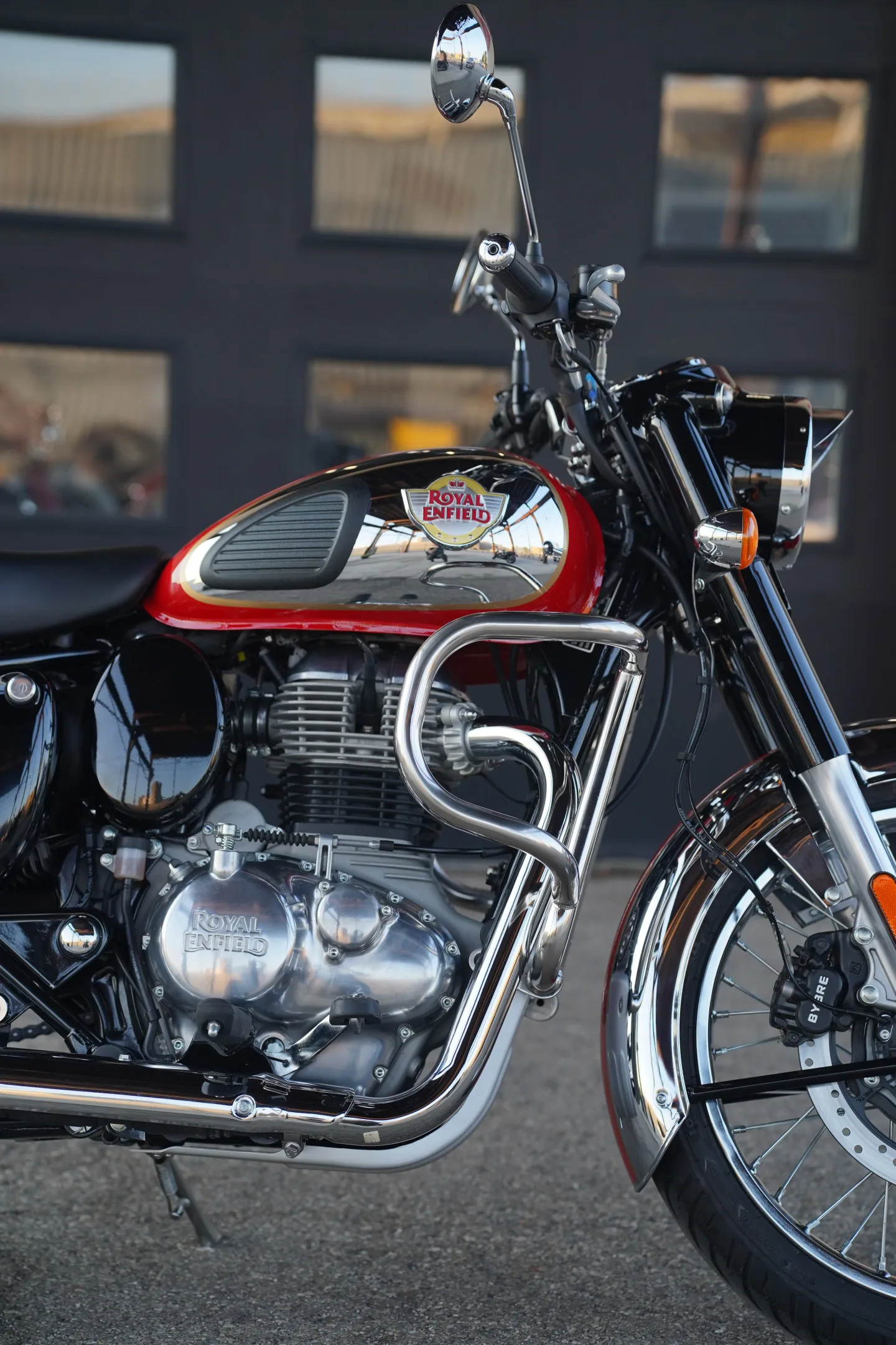 2024 Royal Enfield Classic 350 - Chrome Red - Used