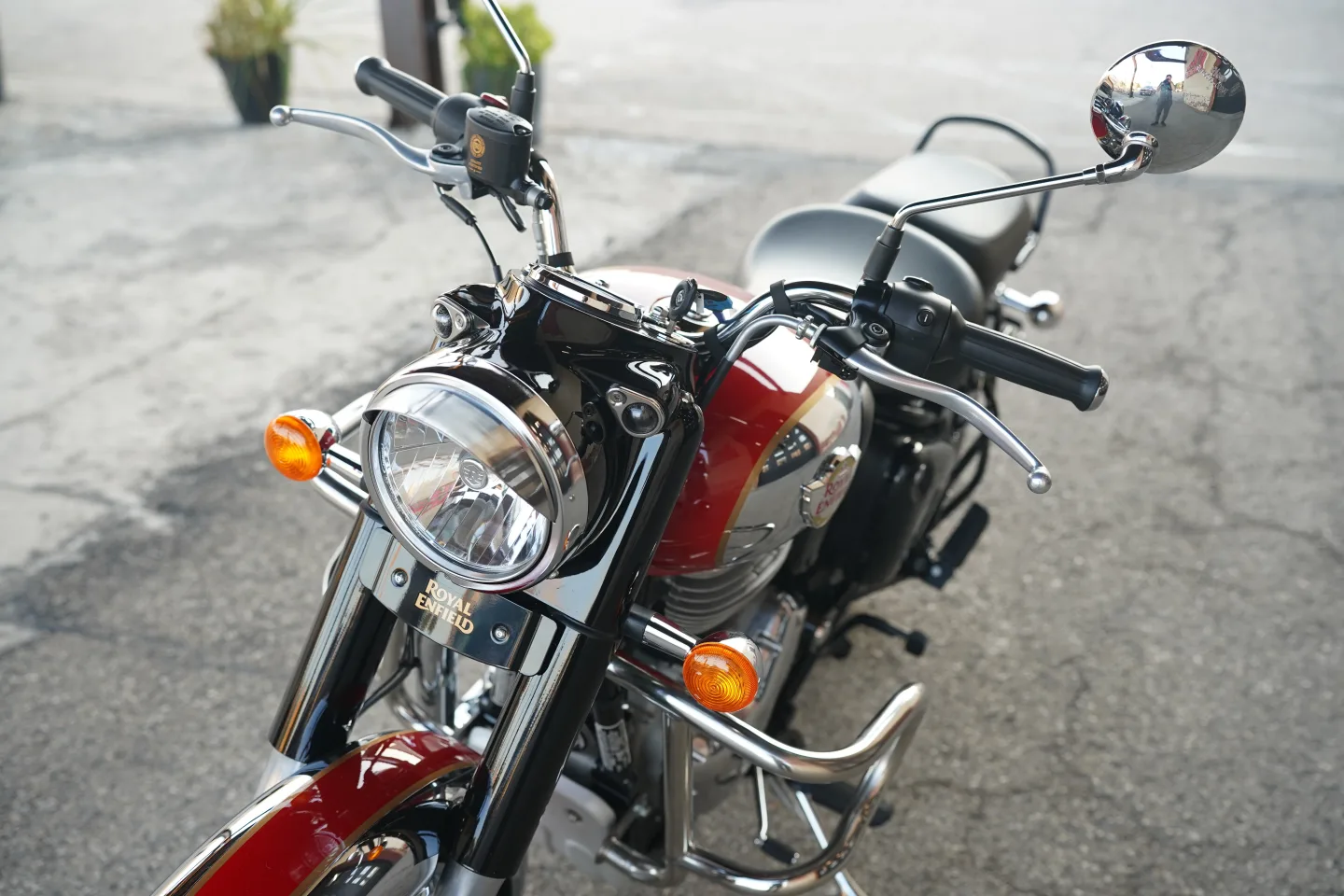 2024 Royal Enfield Classic 350 - Chrome Red - Used
