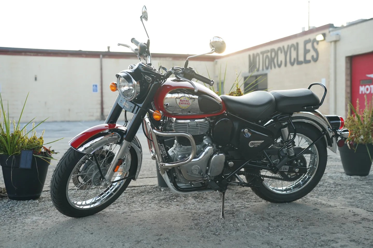 2024 Royal Enfield Classic 350 - Chrome Red - Used