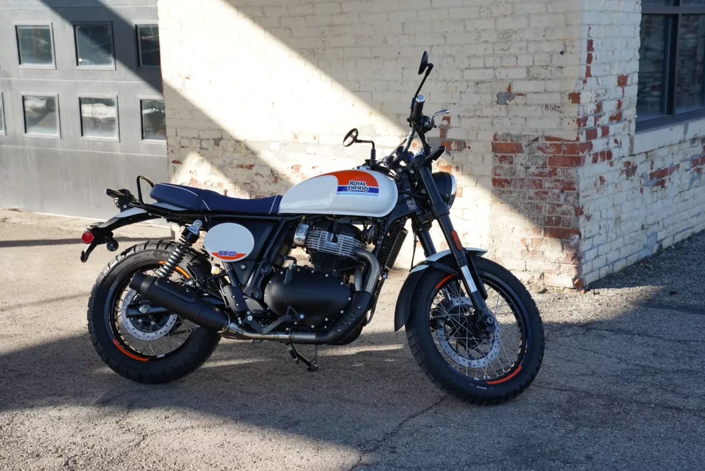 2026 Royal Enfield Bear 650 - Boardwalk White