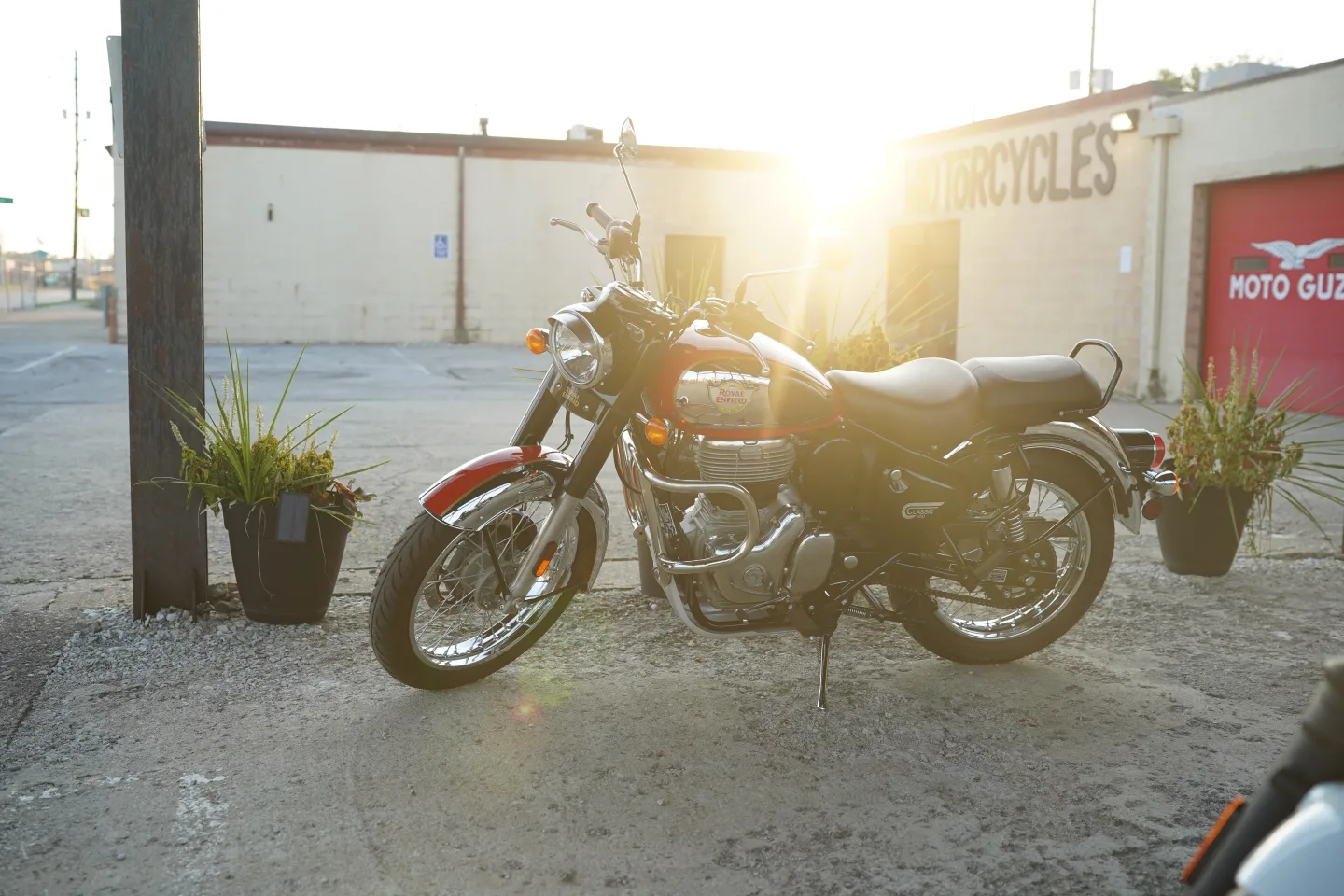 2024 Royal Enfield Classic 350 - Chrome Red - Used