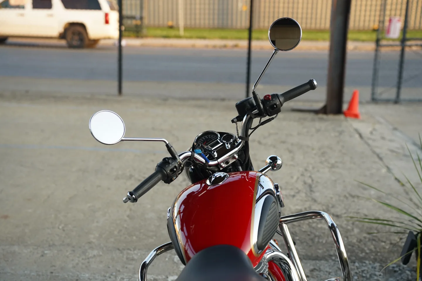 2024 Royal Enfield Classic 350 - Chrome Red - Used