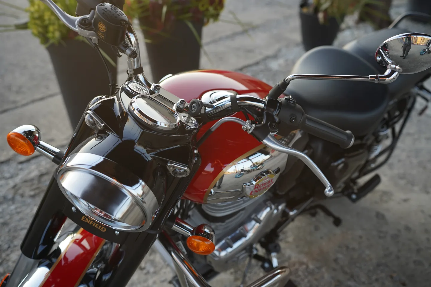 2024 Royal Enfield Classic 350 - Chrome Red - Used