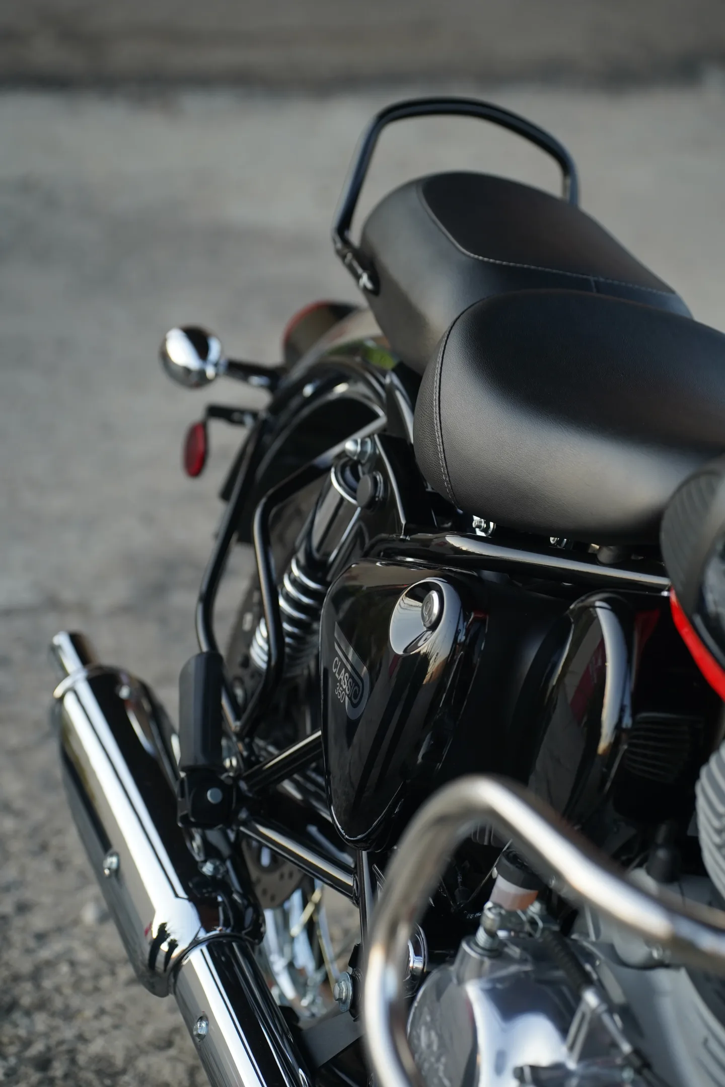 2024 Royal Enfield Classic 350 - Chrome Red - Used