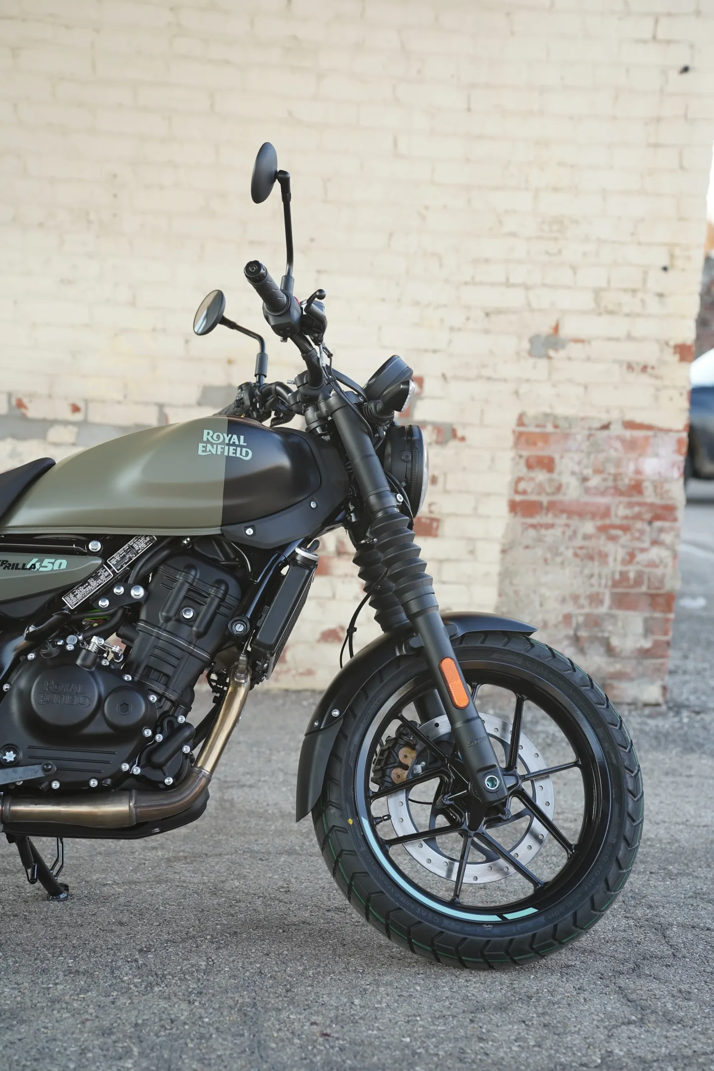 2027 Royal Enfield Guerrilla 450 - Shadow Ash Green