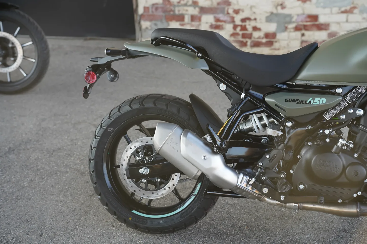 2027 Royal Enfield Guerrilla 450 - Shadow Ash Green