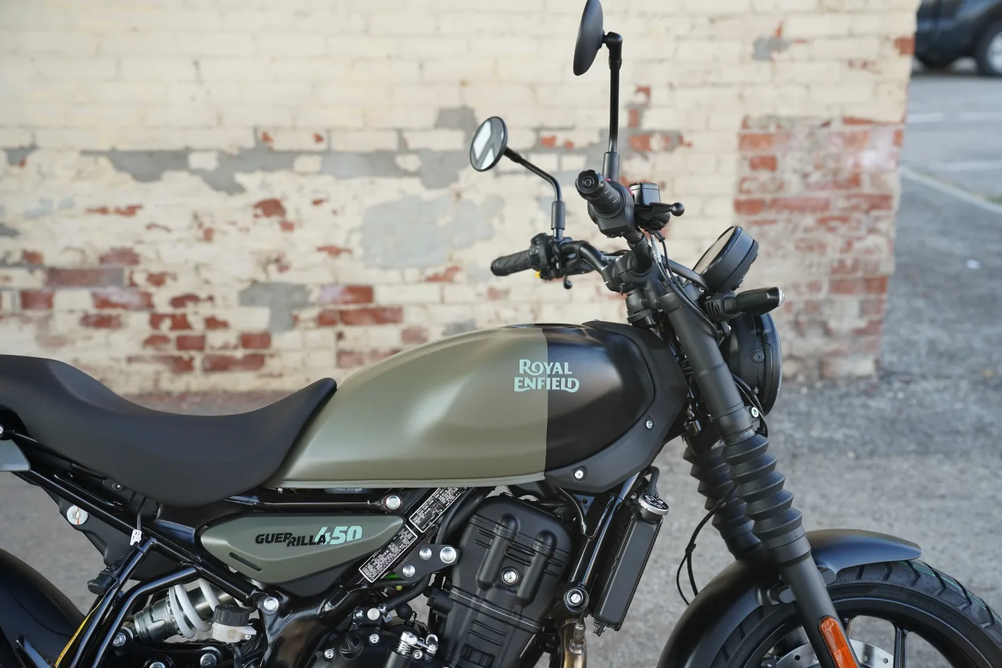 2027 Royal Enfield Guerrilla 450 - Shadow Ash Green