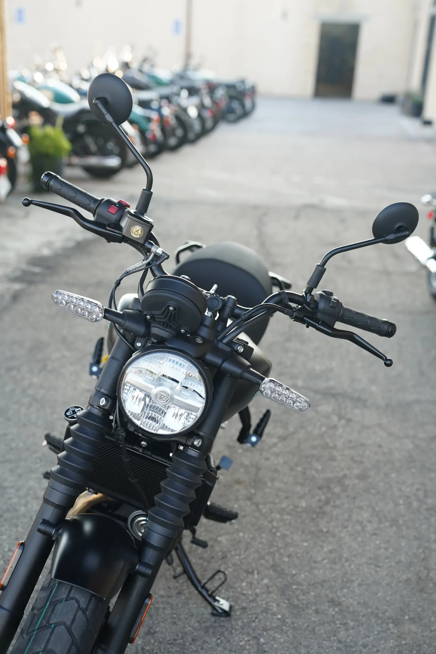 2027 Royal Enfield Guerrilla 450 - Shadow Ash Green