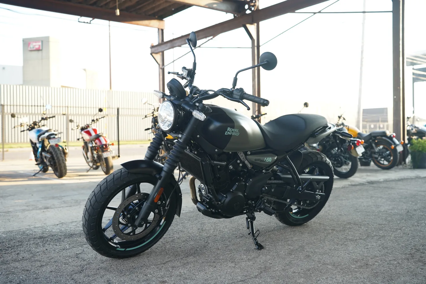 2027 Royal Enfield Guerrilla 450 - Shadow Ash Green