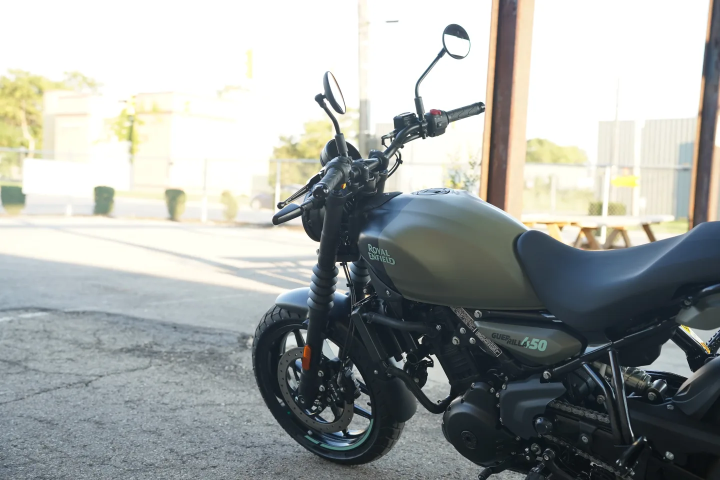 2027 Royal Enfield Guerrilla 450 - Shadow Ash Green