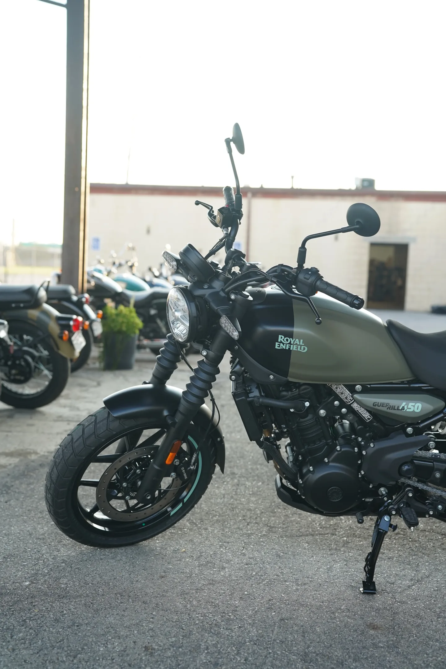 2027 Royal Enfield Guerrilla 450 - Shadow Ash Green
