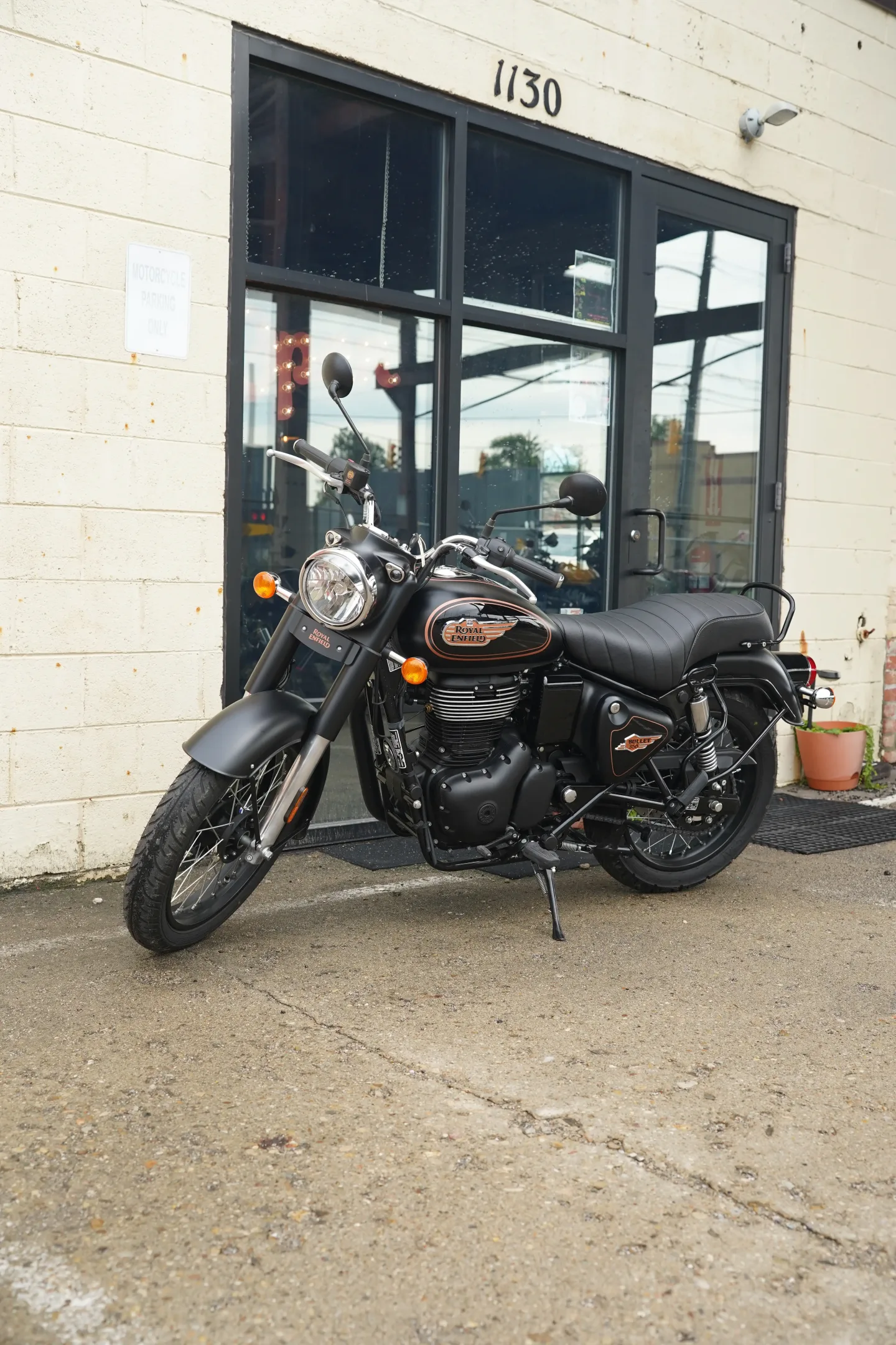 DSC02939wp 2024 Royal Enfield Bullet 350 - Used