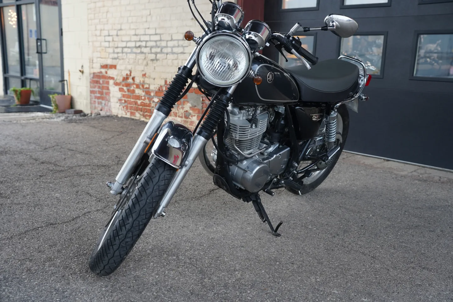 2015 Yamaha SR400 - Used